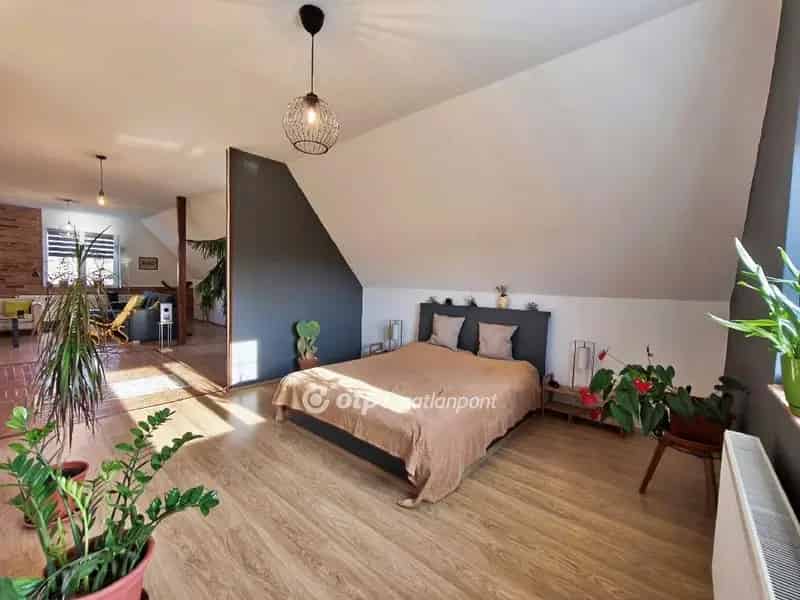 200m2-es Családi ház Demjénben