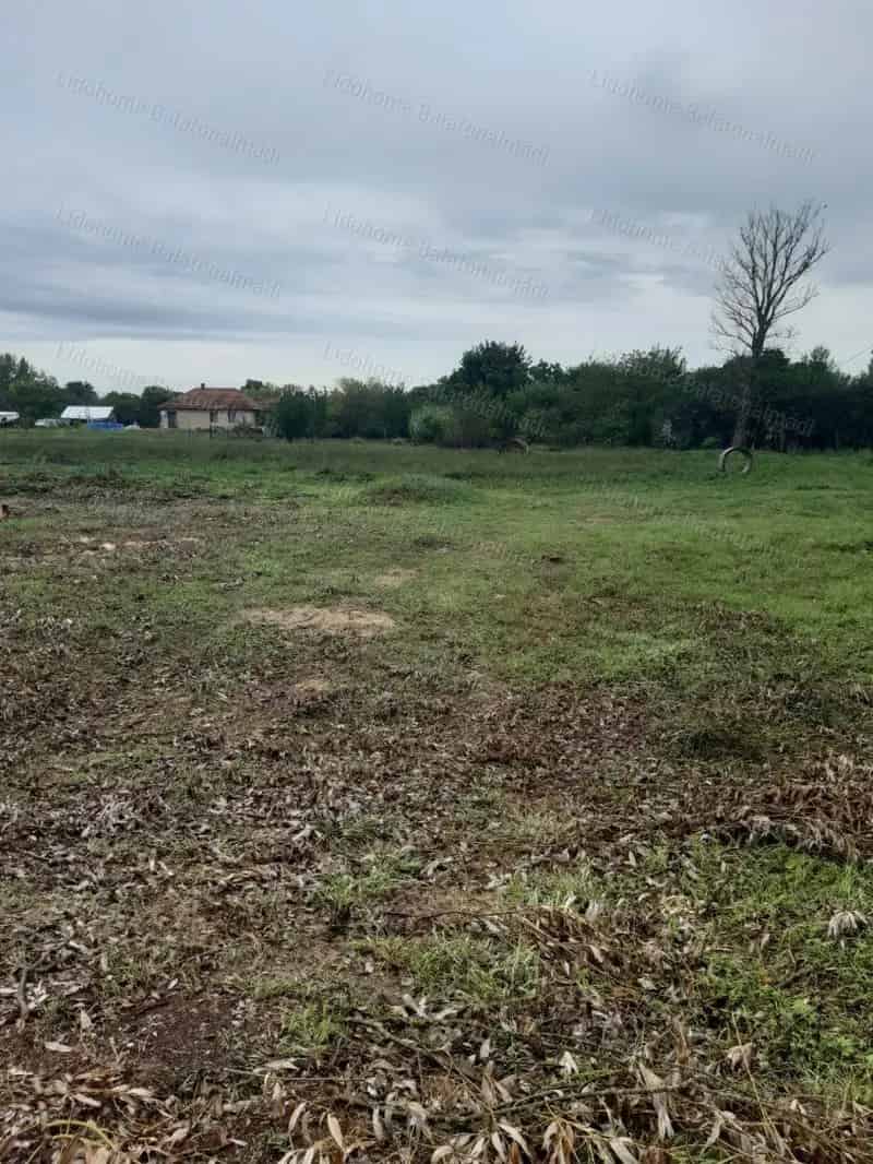 1130 m2-es Építési Telek Eladó Papkeszin Balaton Közelében