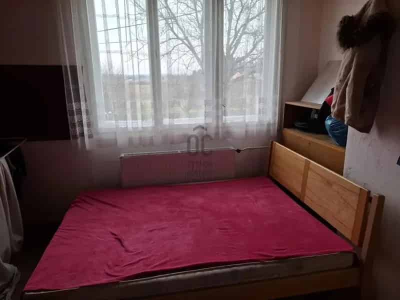 85 m2-es 2 szintes lakás Murakeresztúron garázzsal és udvarral