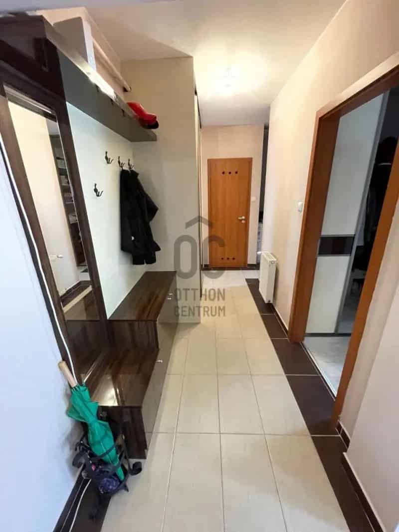 Debrecen Belvaros 71 nm 2 halos lakás hosszu tavra kiado