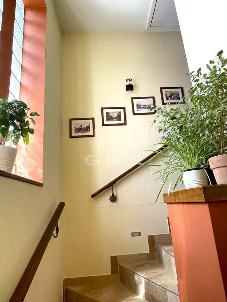 Csömöri Ikerházfél Eladó - Egyedi Belsőépítészet - 3 Hálószoba