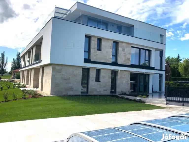 Zamárdi Panorámás Lakás Eladó - Új Építésű