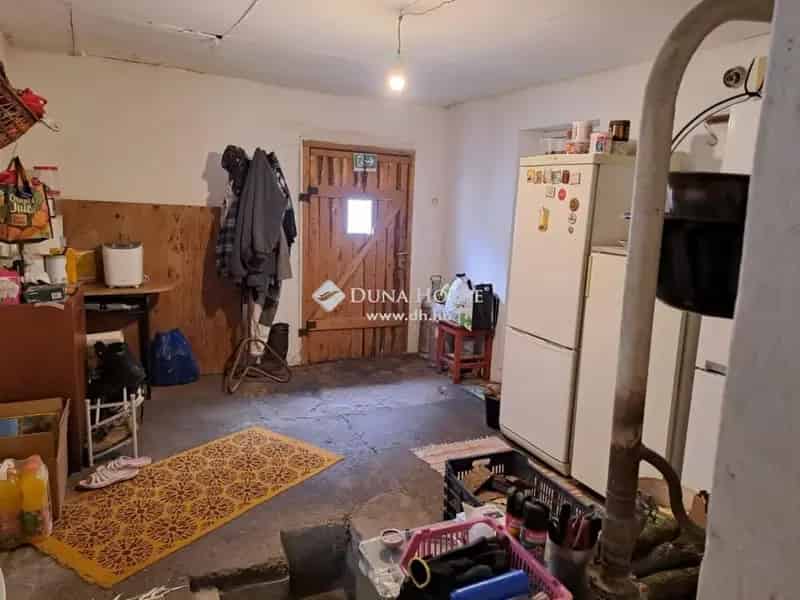 Családi ház eladó Tataházán 110 nm 1423 nm-es telken