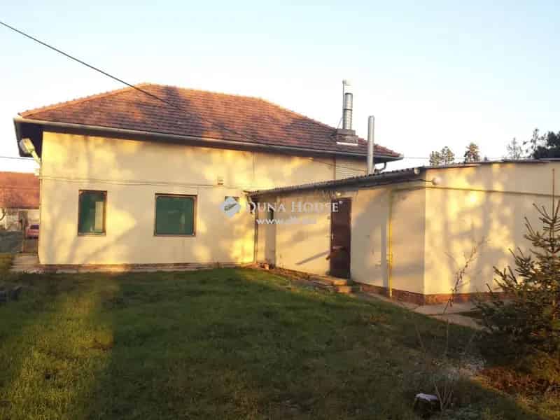 Martonvásár Ipari Ingatlan Eladó 8417m2