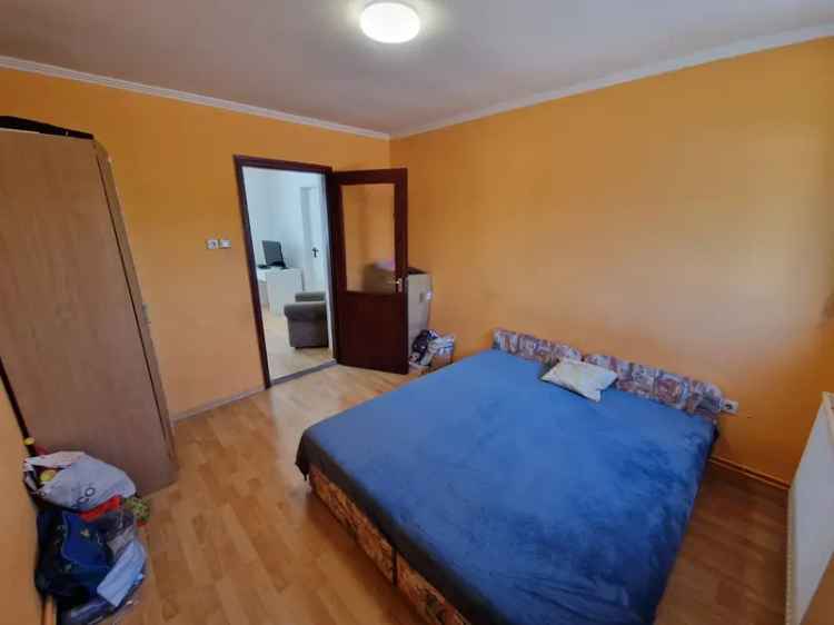 91 m2-es tanya Baja közelében 30 m2 melléképülettel