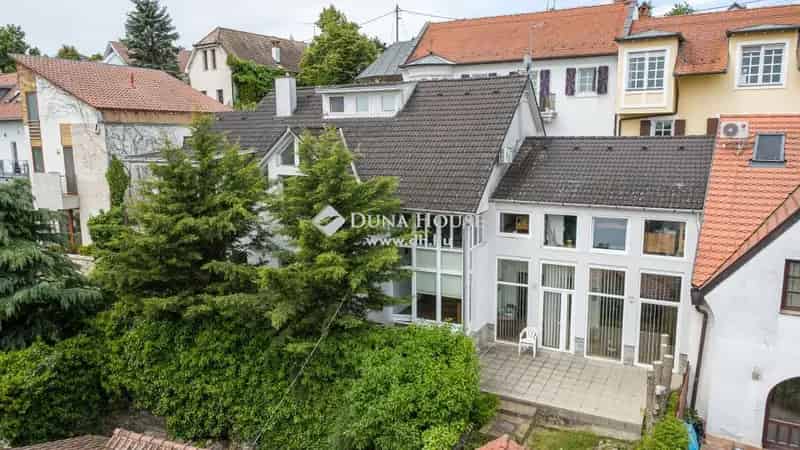 Szentendre Belvárosi Panorámás Családi Ház Eladó