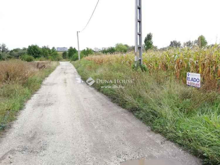 Telek Eladó in Bicske, Dunántúl