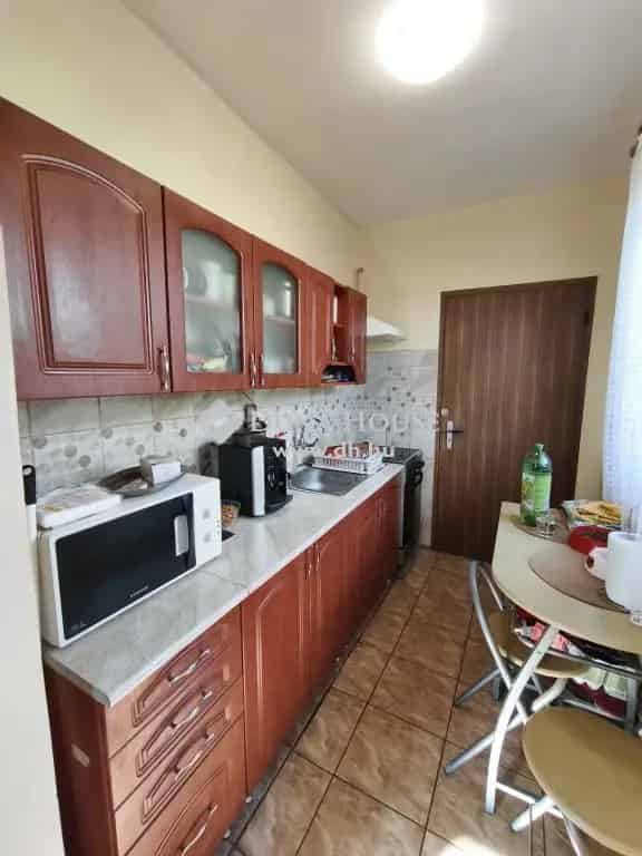 Kulcs központi részén 125 nm-es 4 hálószobás családi ház