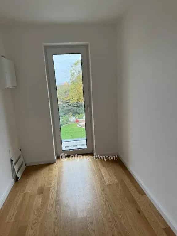 Ürömhegy Luxus Családi Ház Eladó