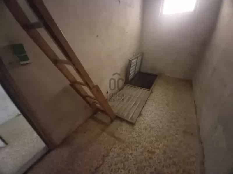 Bajai 3 szobás családi ház felújítandó állapotban