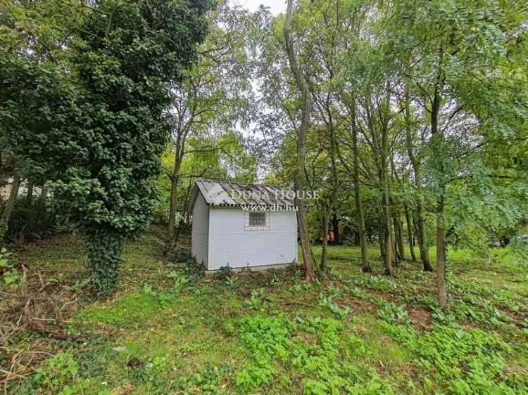 1080 m2-es Telek Balatonakarattyán - Nyaraló Építésére Ideális