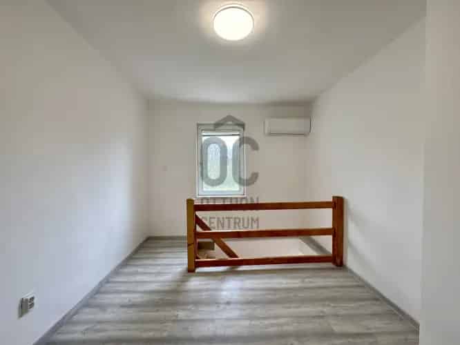 Zalakaros Hétvégi ház eladó - Felújított, 2 szintes, wellness részleggel
