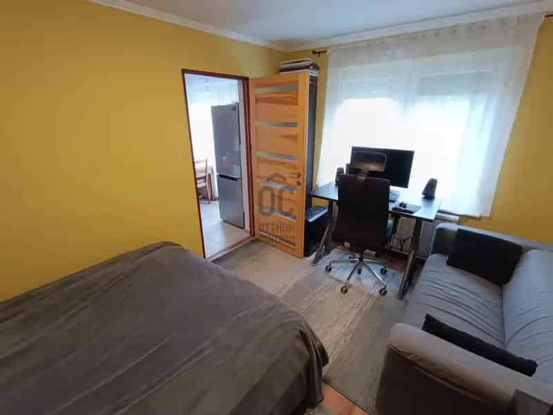 Felujitott 1 szoba erkellyes lakás Mátyásföldön