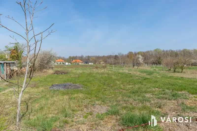 Gyula Újvári 1525 m2-es Telek Eladó - Családi Ház, Apartman, Üdülő