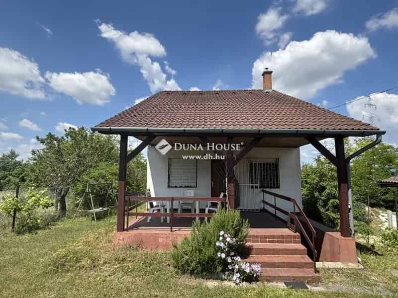 Panorámás Telek Házzal Taksonyban - 1202 m² - Csendes Környezet