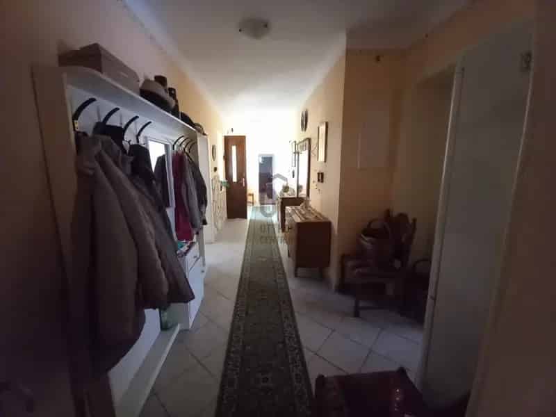 Sellyéni többgenerációs családi ház eladó