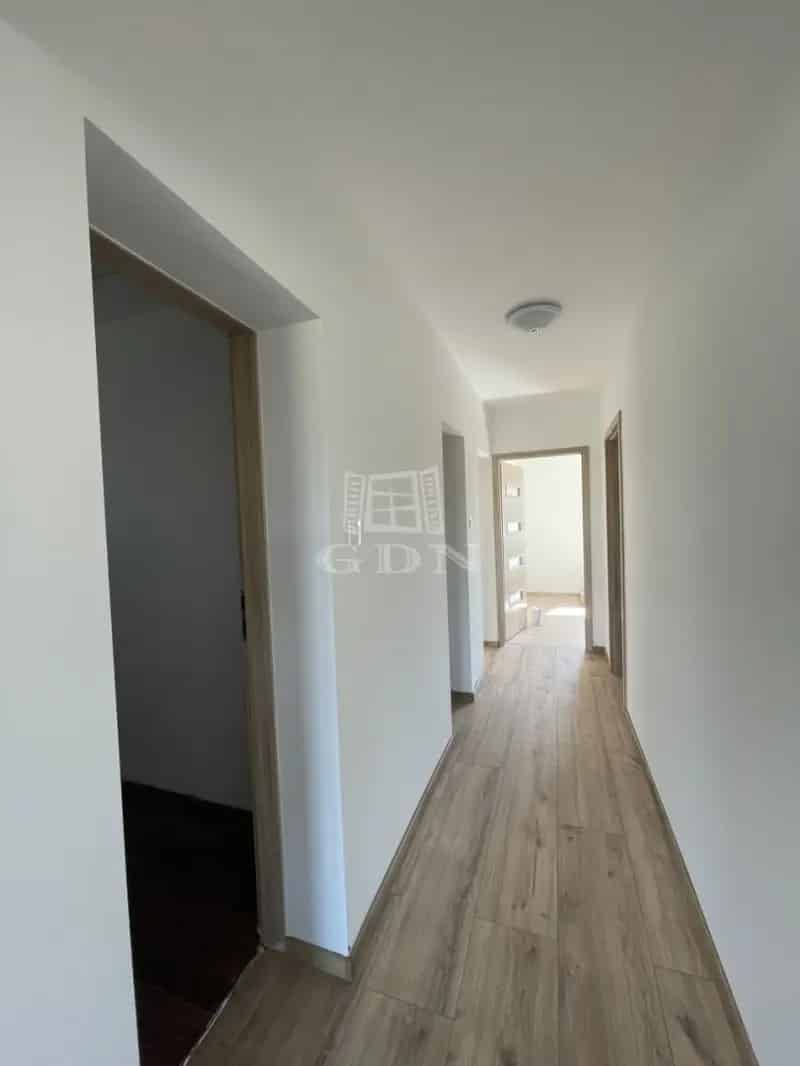 Sülysáp Újépítésű Családi ház 92 m2 747 m2 telekkel