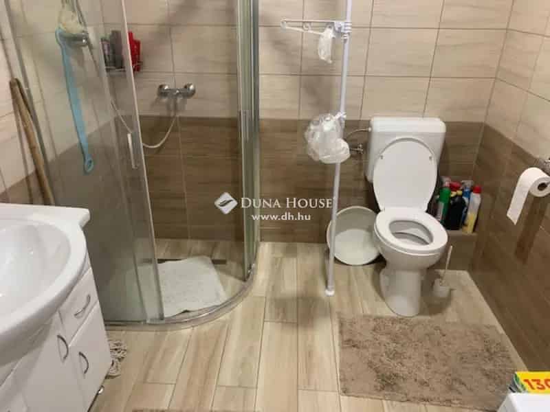 Tardoson eladó felújított családi ház 1025m2 telekkel