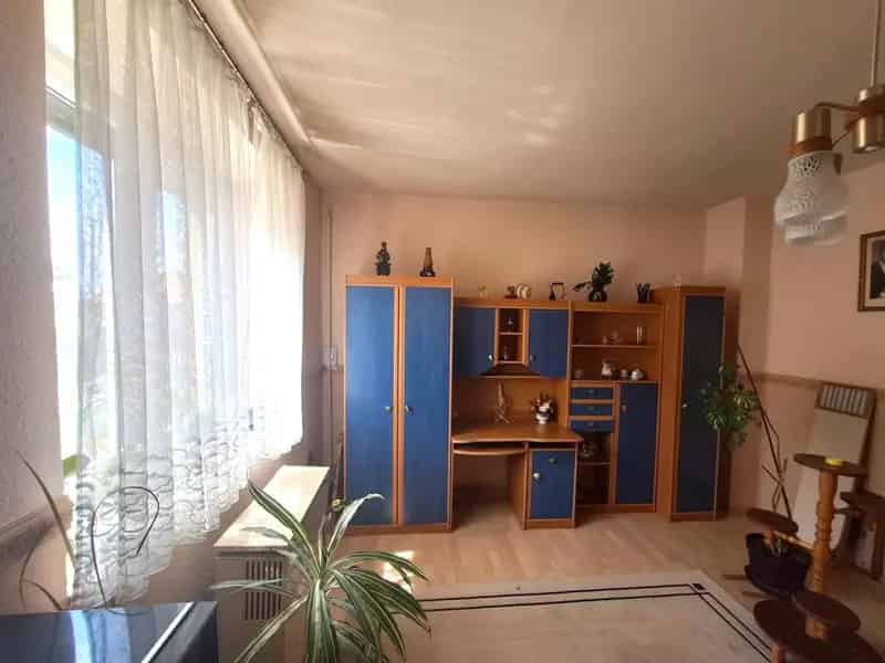 120m2-es 4 szobás családi ház eladó