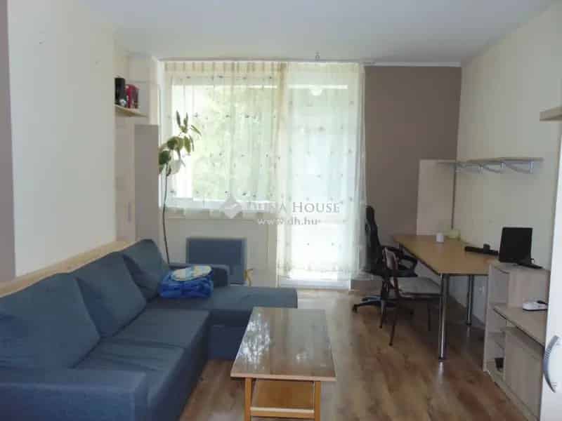 Eger csendes zöldövezeti lakás eladó 50 m2 2 szoba
