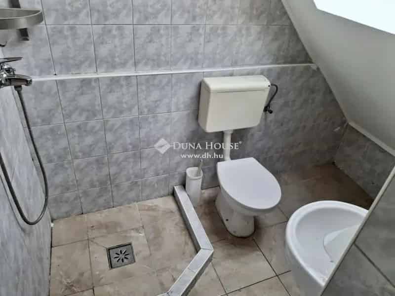 Pilisi Ingatlan Eladó 3081 nm Telekkel