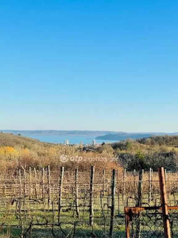 Telek Kiadó , Balatonfüredi járás, Dunántúl