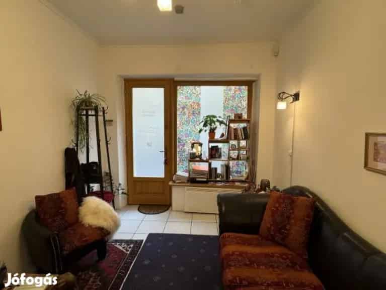 Belvárosi Üzlethelység Eladó - 22 nm - Airbnb-nek Ideális