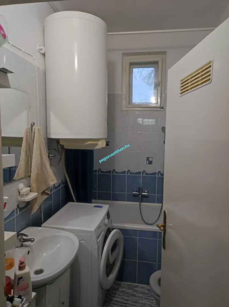 3 szobás családi ház Ózdon - felújított, napelemmel