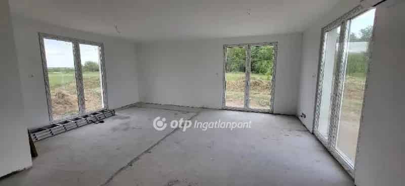92 m2-es Új Építésű Ikerház Győrszemerén