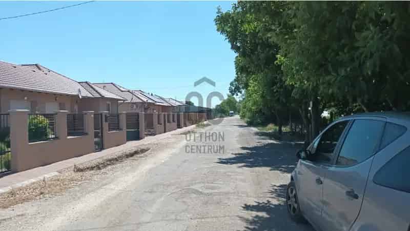Halászteleki eladó telek mobilházzal DTK037230