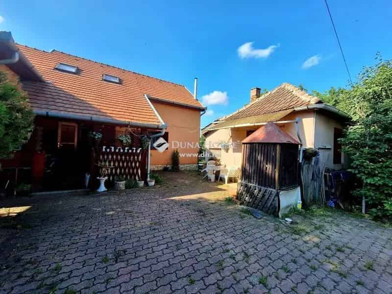 145 nm-es családi ház Kisbágyonban 2245 nm-es telekkel