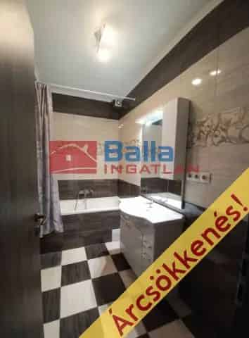 Dunakeszi családi ház eladó - 2 generációs, 5 szoba, felújított