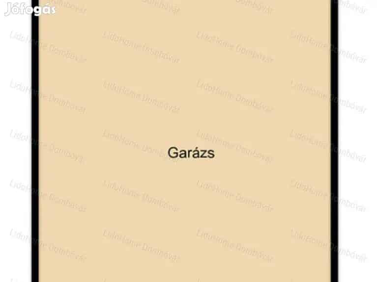 Belvárosi garázs Dombóvár - 15 m2 - Elektromos kapu