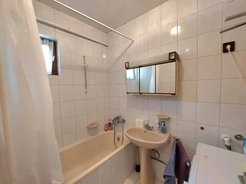 186 5 m2-es 3 szintes családi ház eladó Cserszegtomajban