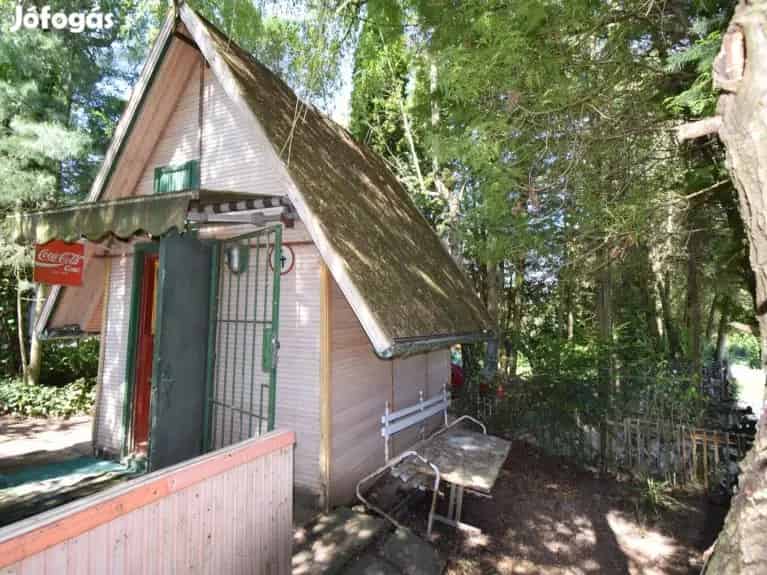 Kis hétvégi ház ligetes telekkel Nagykanizsán