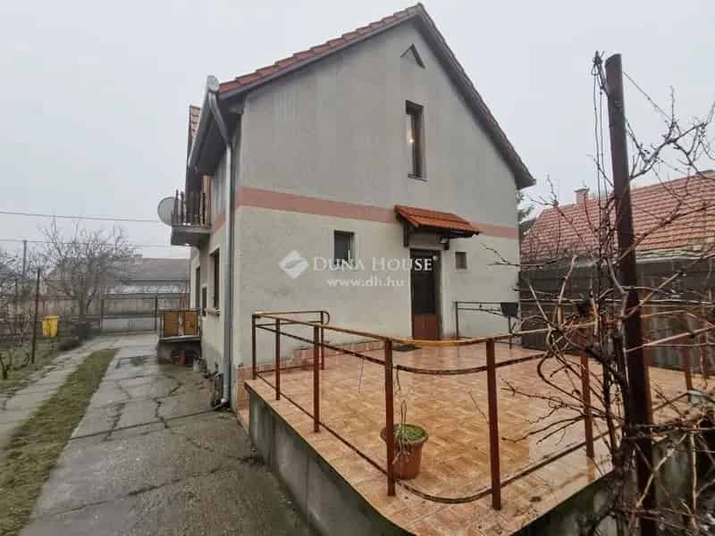 Ház Kiadó , Nagykőrösi járás, Közép-Magyarország