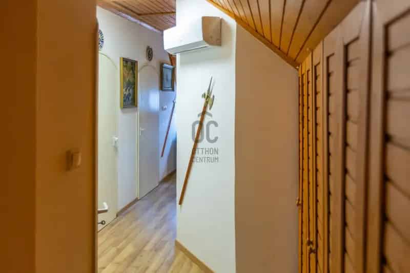 Váchartyán 103nm 3 hálószoba családi ház eladó