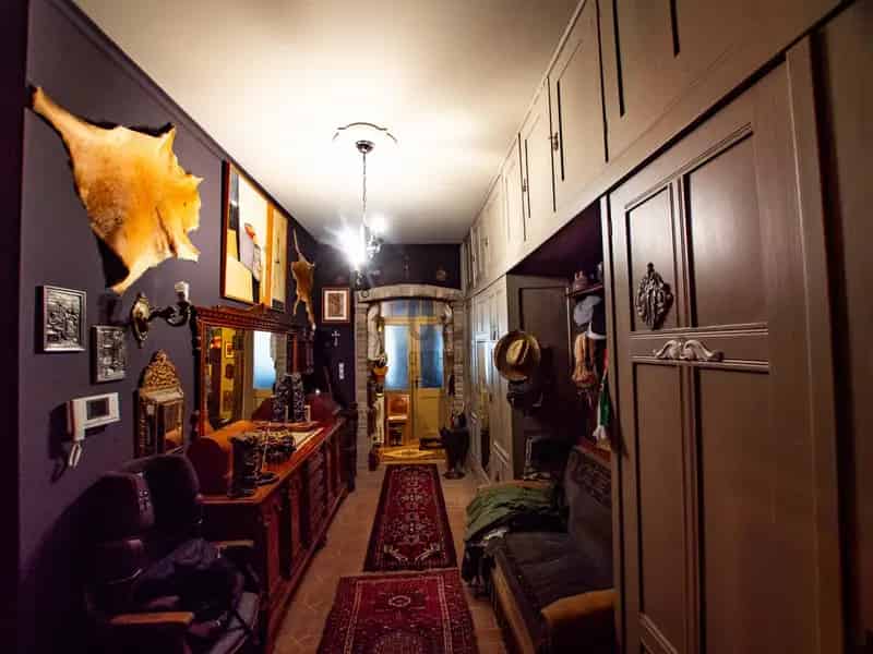 Kalocsai Duna-parti Nagypolgári Villa Eladó