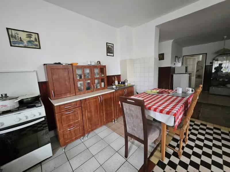 Erdőtelki 90 nm-es családi ház eladó