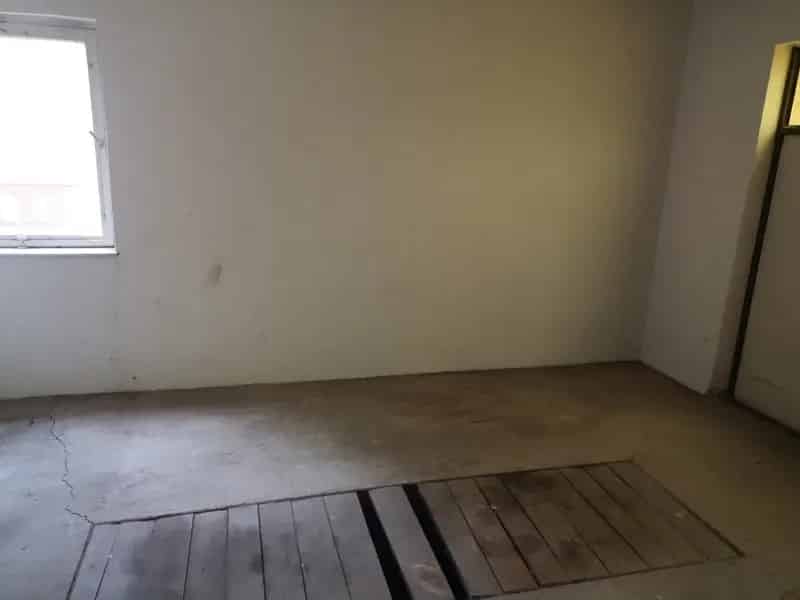 Kondoros családi ház eladó - 177 m2 - garázs - felújítandó