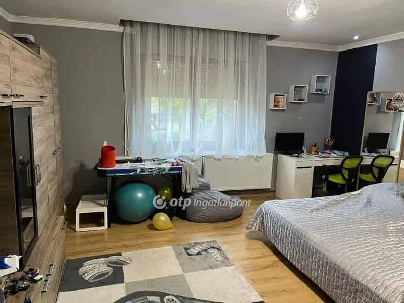 Ház Kiadó , Jászberényi járás, Alföld és Észak