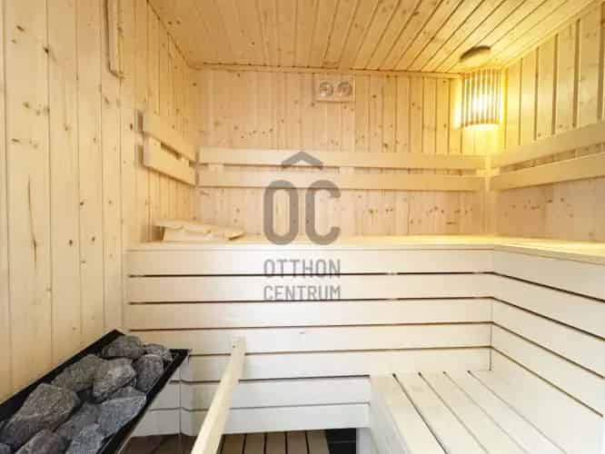 Gyenesdiási eladó panzió befektetőknek - 16 szoba, 3*