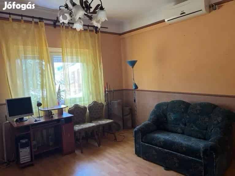 Sajószögedi családi ház eladó - 160 nm, 2 garázs, jó elosztás