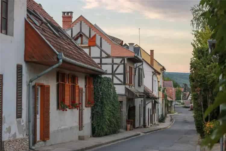 Nagymaros Panorámás Ház Eladó Felújítandó