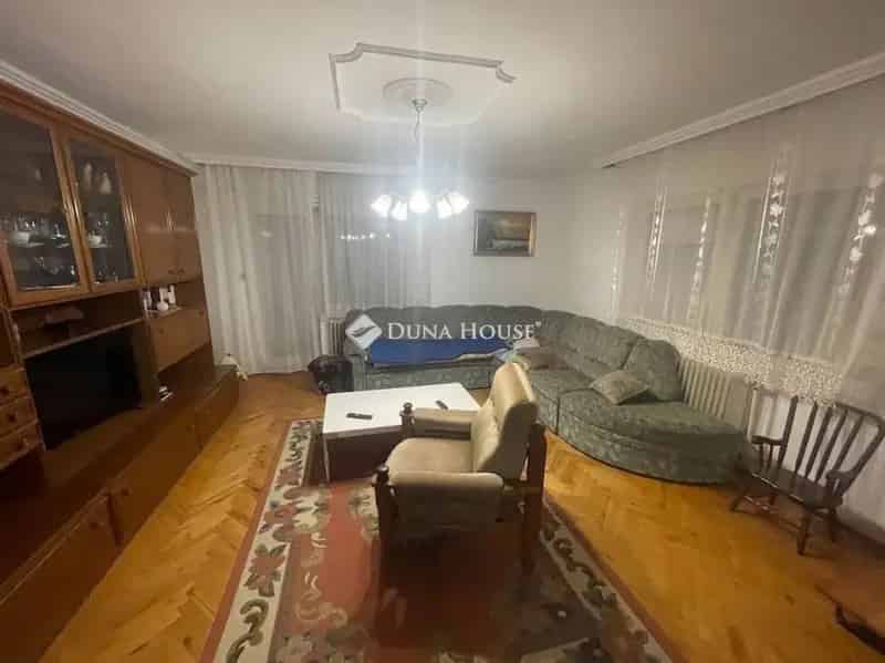 Kecskemét Szarkás családi ház eladó melléképülettel 1079 m2 telken