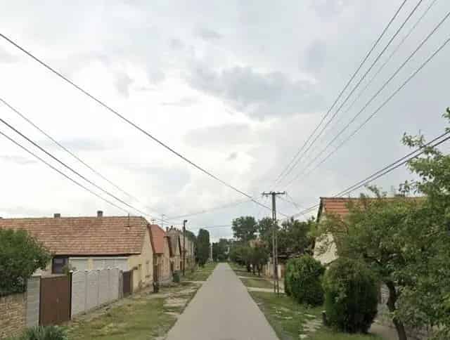 Ház Kiadó , Szekszárdi járás, Dunántúl