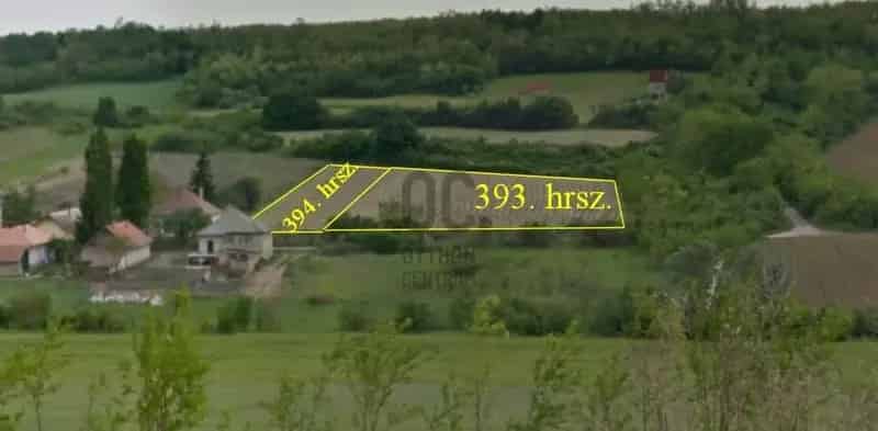 Versegen eladó 2 db egymás melletti telek 8223 m2