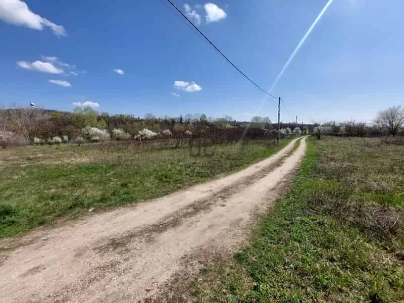 Kerepesi befektetői telek 1001 nm M0-ás autóút közelében