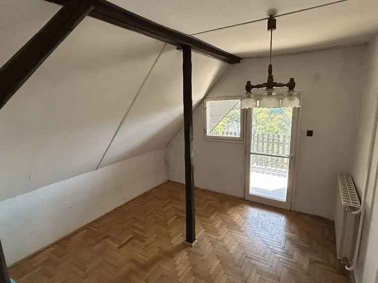 120 m2-es családi ház Rákoskert - dupla garázs - 815 m2 telek