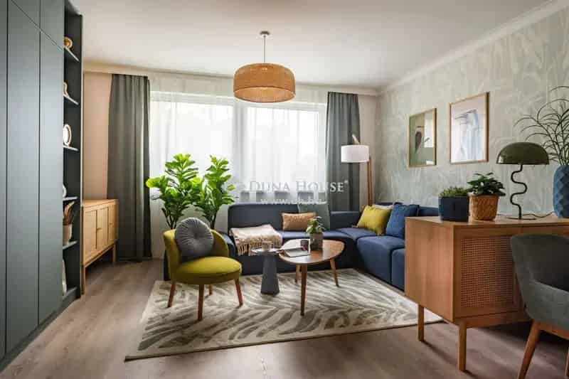 Balatonföldvár 2 szobás felszerelt lakás eladó